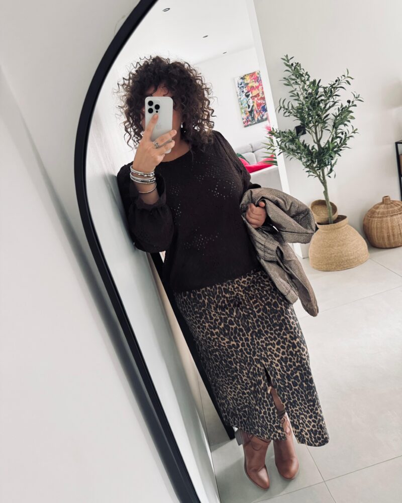 Blouse Ajour chocolat - Red Button – Image 2